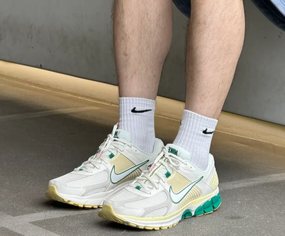 Giày Nike Zoom Vomero 5 ‘Malachite Alabaster’ FN8361-100 - Ảnh 5