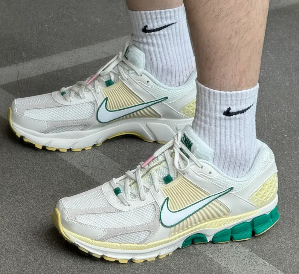 Giày Nike Zoom Vomero 5 ‘Malachite Alabaster’ FN8361-100 - Ảnh 6
