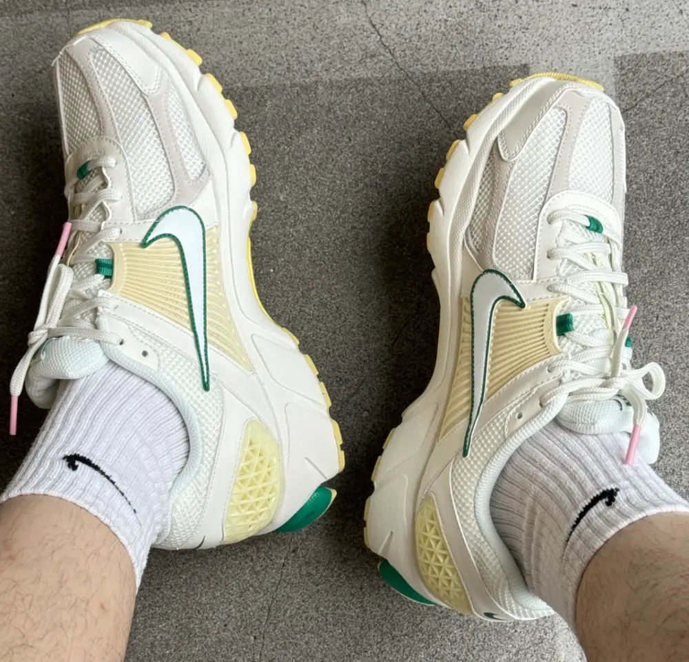 Giày Nike Zoom Vomero 5 ‘Malachite Alabaster’ FN8361-100 - Ảnh 7