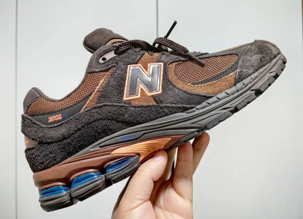 Giày New Balance 2002R ‘Chocolate’ M2002RBT - Ảnh 4
