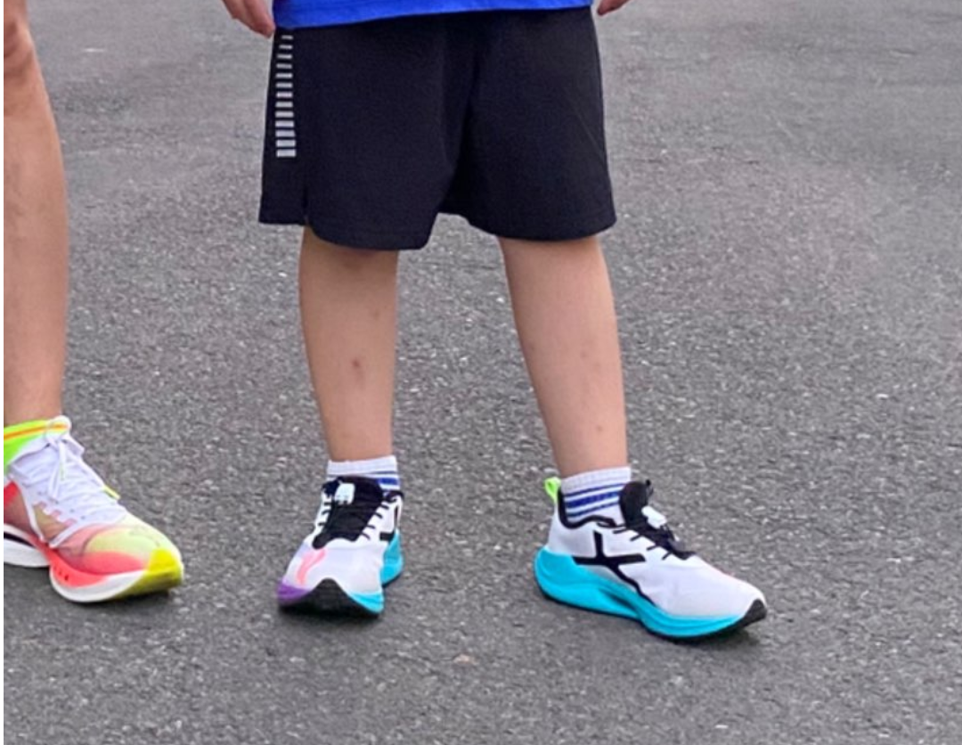 Giày Lining Ultra-Light 20 'Blue Purple' YKFT030-53 - Ảnh 3