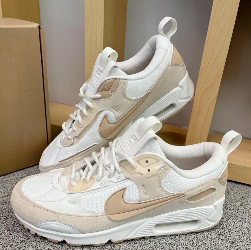 Giày Nike Air Max 90 Futura ‘Beige White’ DV7190-100 - Ảnh 4