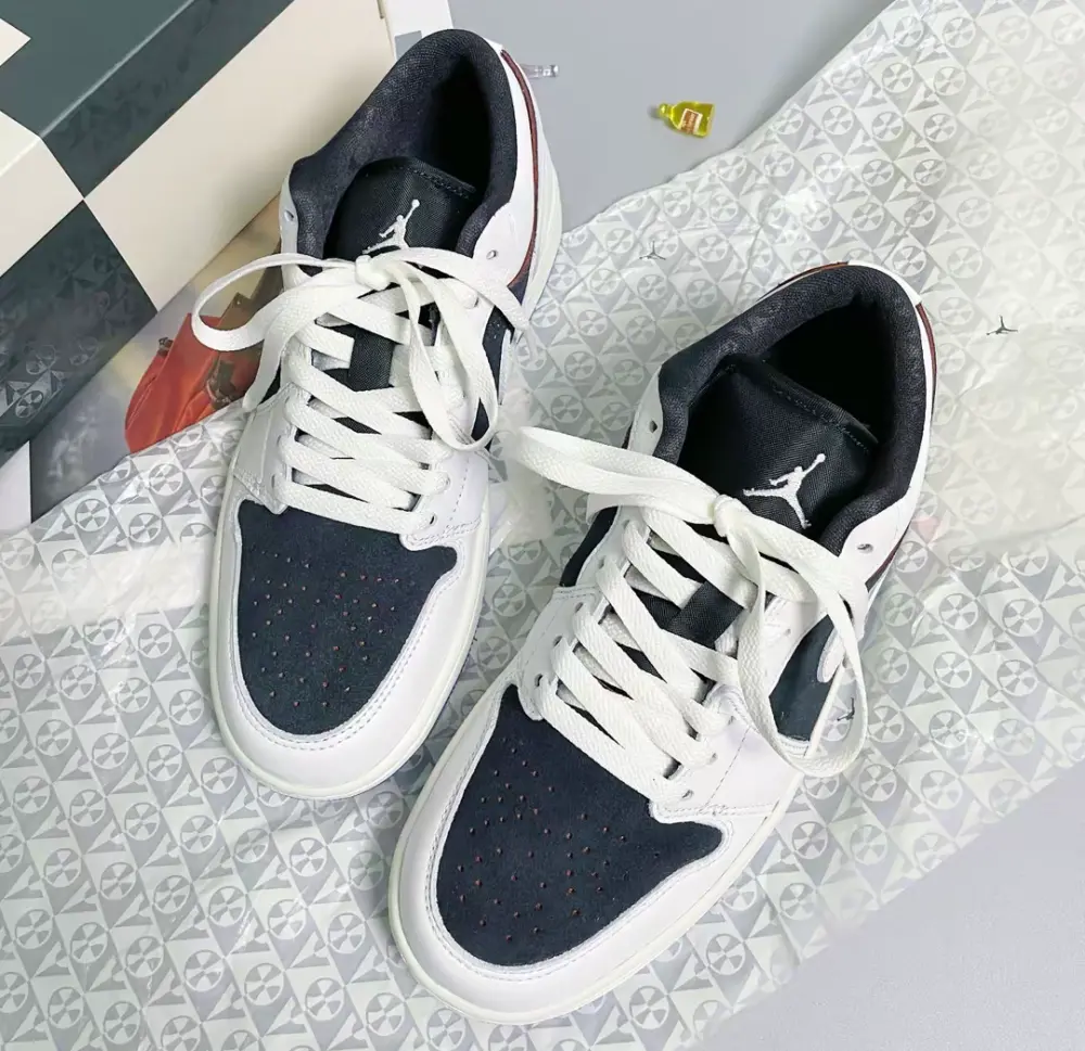 Giày Nike Air Jordan 1 Low ‘Quai 54’ HQ0764-001 - Ảnh 3