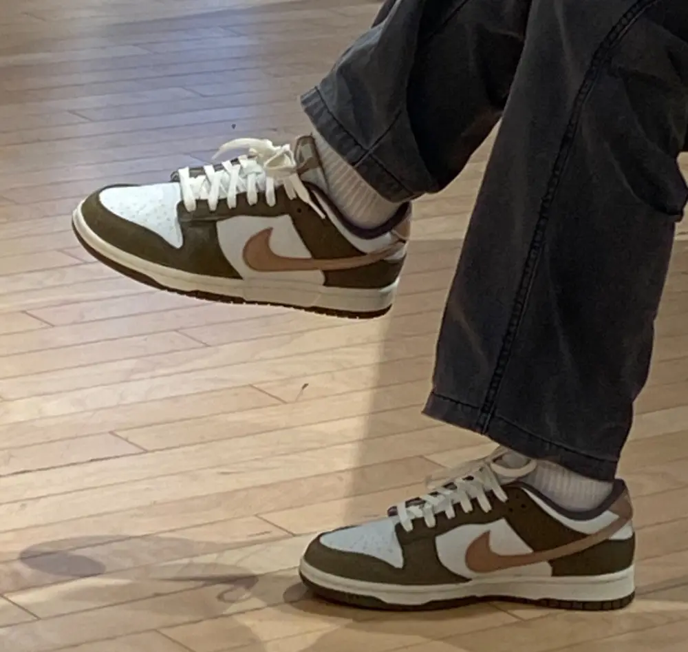 Alternative view of Giày Nike Dunk Low ‘Medium Olive’ FQ8250-200