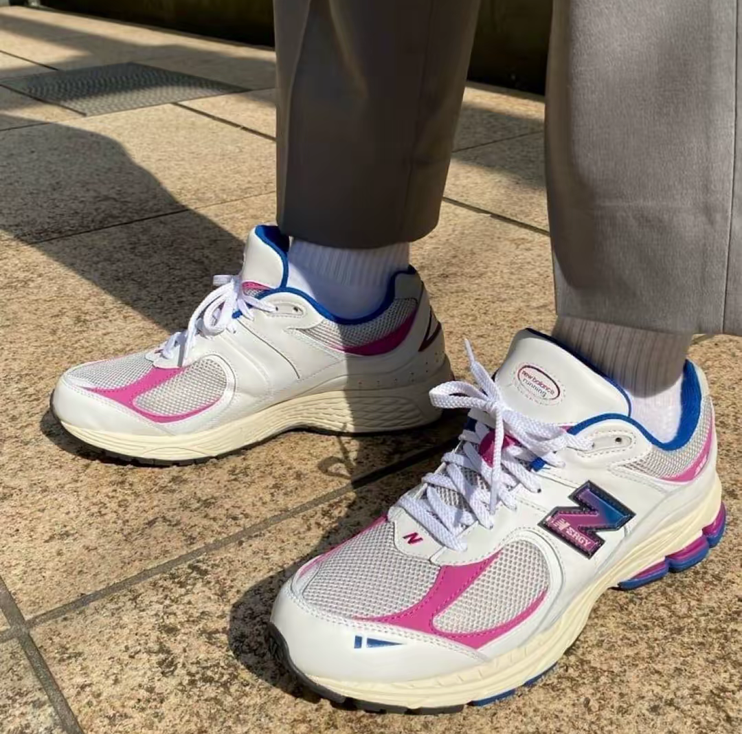 Giày New Balance 2002R x United Arrows ‘Good Vibes’ M2002RGY - Ảnh 2