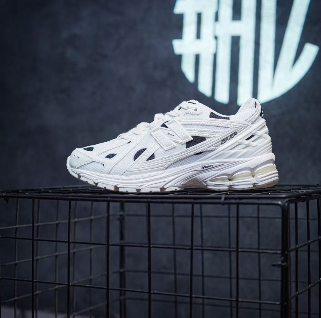 Giày New Balance 1906R ‘Polka Dot Pack’ M1906RPC - Ảnh 4