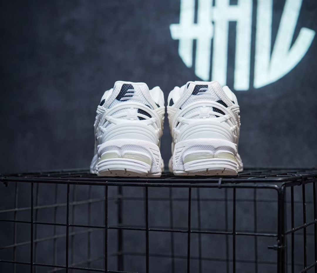 Giày New Balance 1906R ‘Polka Dot Pack’ M1906RPC - Ảnh 2