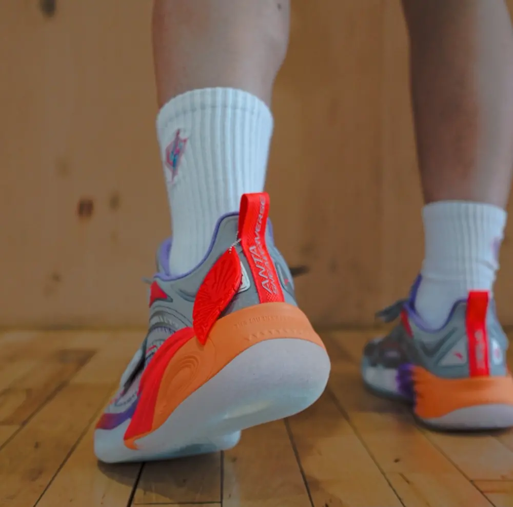 Alternative view of Giày Anta Kai 1 x Sneaker Verse ‘Kaiverse’ 112421102S-4