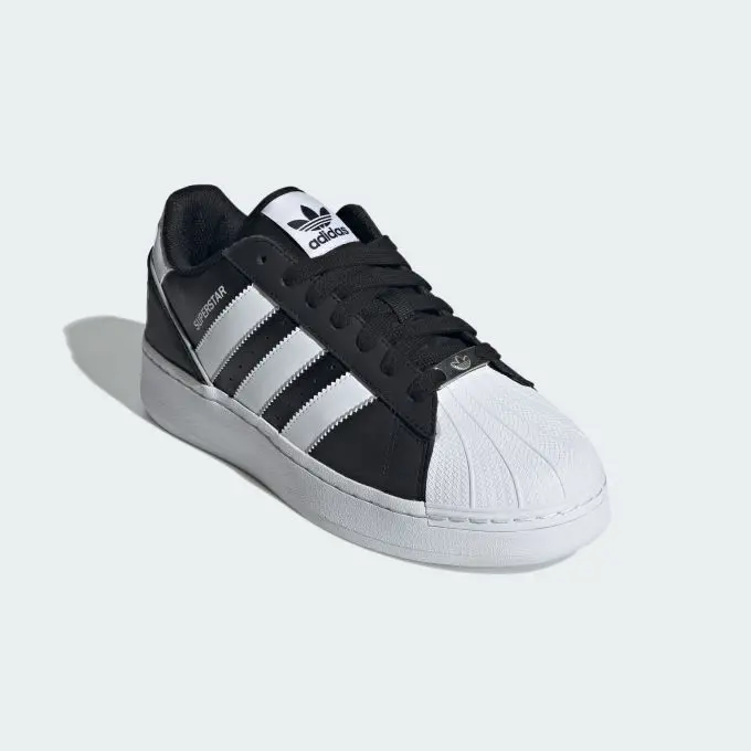 Alternative view of Giày Adidas Superstar XLG ‘Throwback Jerseys Black’ IE0759