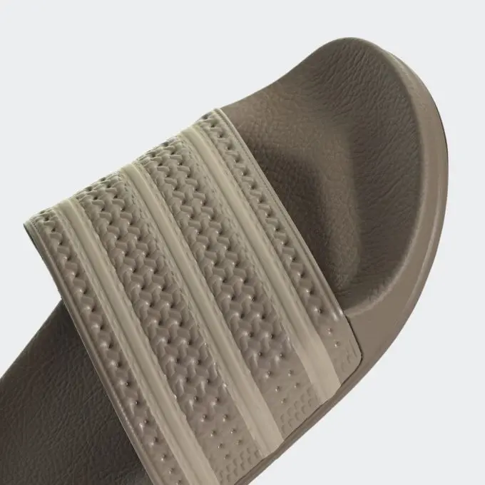 Dép adidas Adilette "Chalky Brown" HQ1426 - Ảnh 4