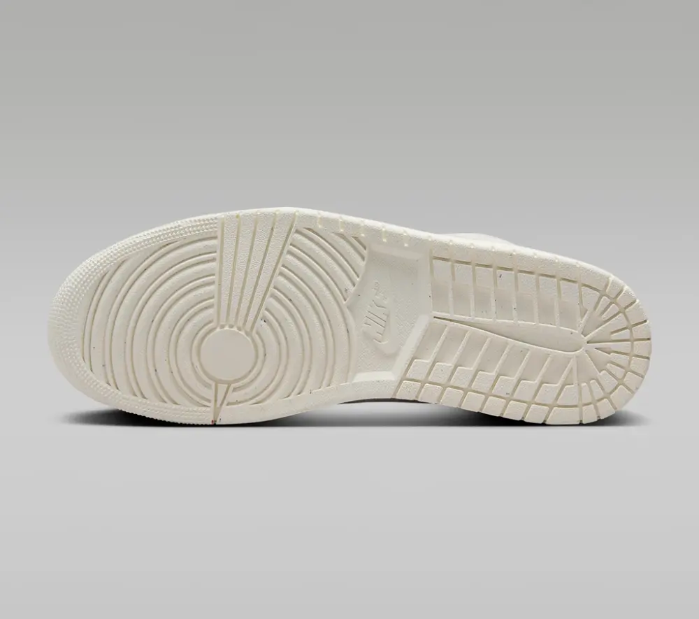 Giày Nike Air Jordan 1 Low SE Craft 'Pale Ivory' FQ3055-100 - Ảnh 4