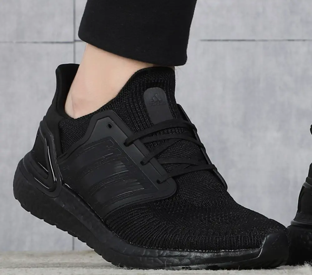 Giày Adidas UltraBoost 20 ‘Triple Black’ G55816 - Ảnh 4