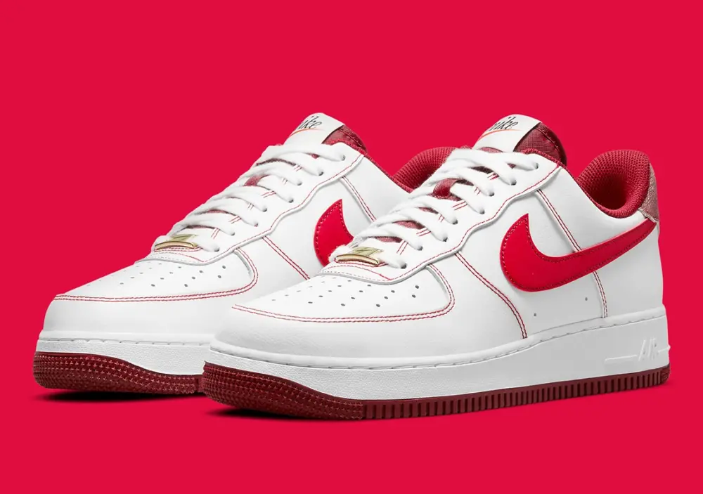 Alternative view of Giày Nike Air Force 1 ’07 First Use White Team Red DA8478-101