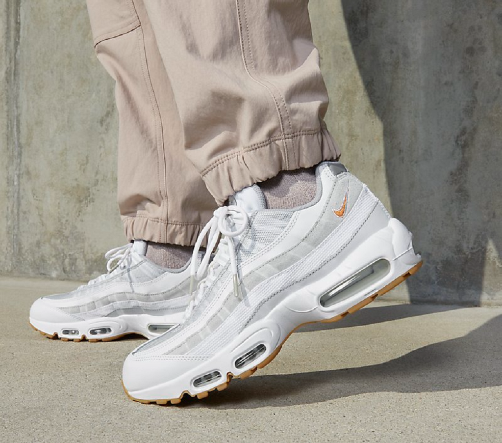 Giày Nike Air Max 95 Pure ‘Platinum Hot Curry’ DM0011-100 - Ảnh 2
