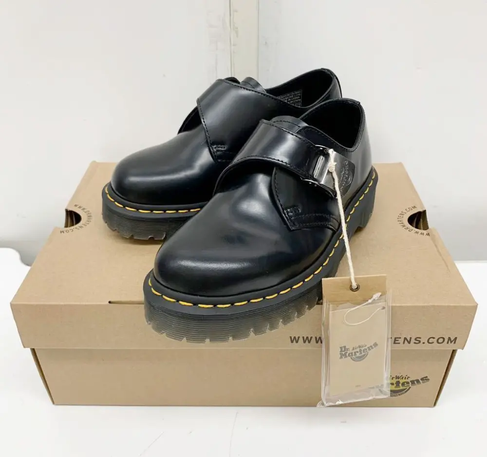Alternative view of Giày Dr. Martens 1461 Fenimore Bex Buckle in Black 25751001