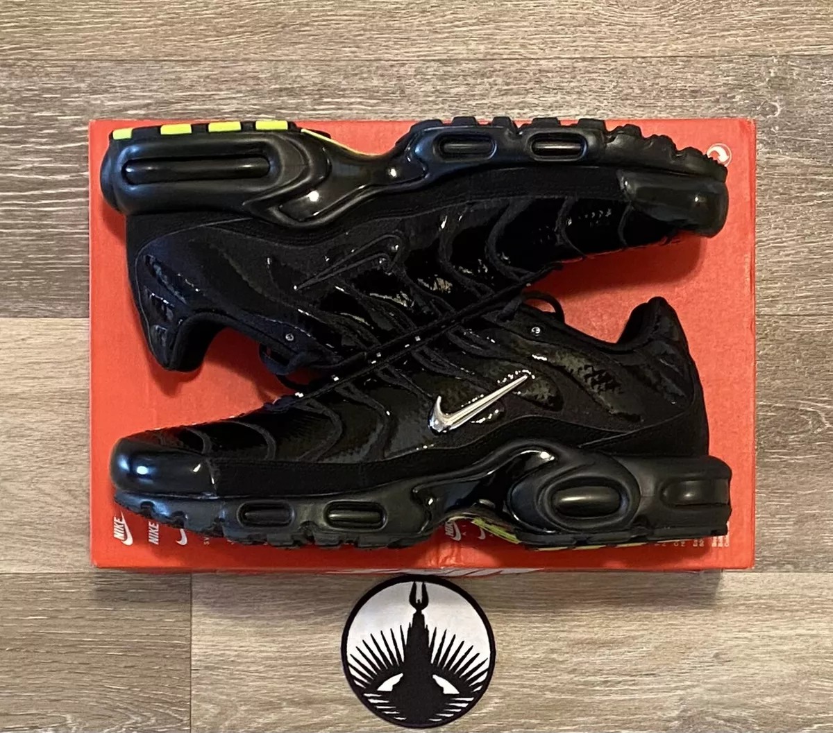Giày Nike Air Max Plus 'Black Chrome' FJ2591-001 - Ảnh 3