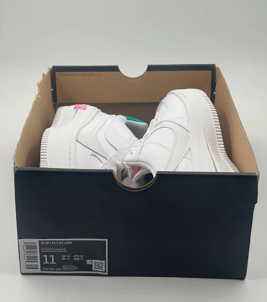 Alternative view of Giày Nike Wmns Air Force 1 PLT.AF.ORM ‘White’ FN7180-100