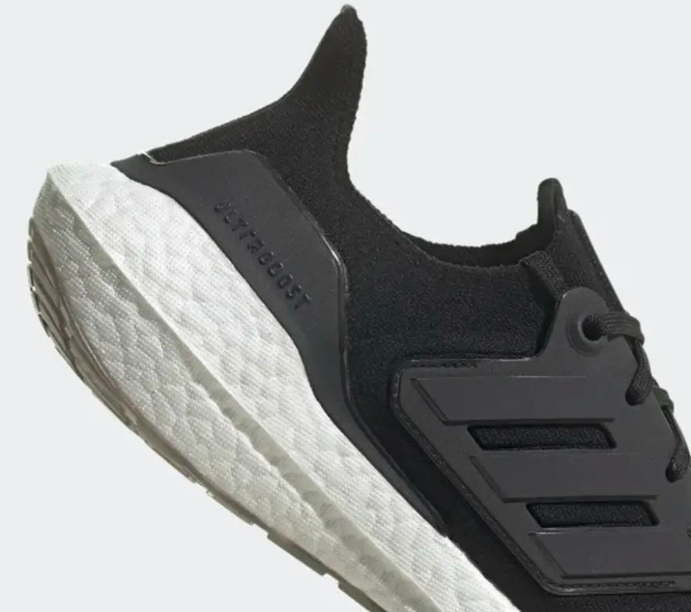 Alternative view of Giày Adidas Ultraboost 22 ‘Black’ GX3062