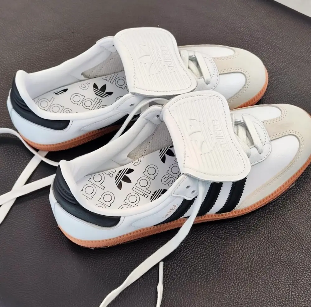 Alternative view of Giày Adidas Samba LT Cloud 'White Core Black' IG4279