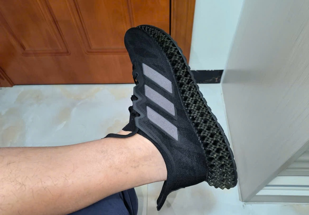 Giày Adidas 4DFWD 3 ‘Black Carbon’ IG8985 - Ảnh 3
