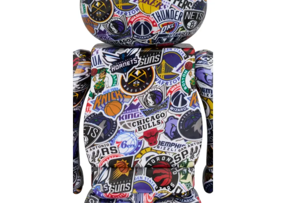 Alternative view of Mô hình Bearbrick NBA 1000%