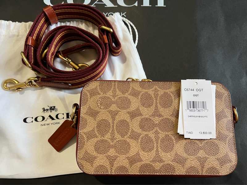 Túi Coach Charter Slim Crossbody In Signature ‘Brown’ C6744-OGT - Ảnh 5