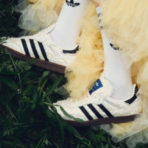 Alternative view of Giày Adidas Samba x Caroline Hu x CLOT ‘White’ JQ4748