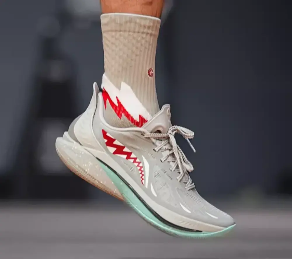 Alternative view of Giày Li-Ning Sonic 12 'Great White Shark' ABAU019-6