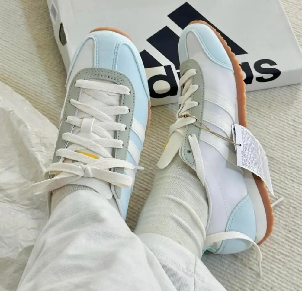 Alternative view of Giày Adidas VS JOG 2.0 'White Blue' JI2434