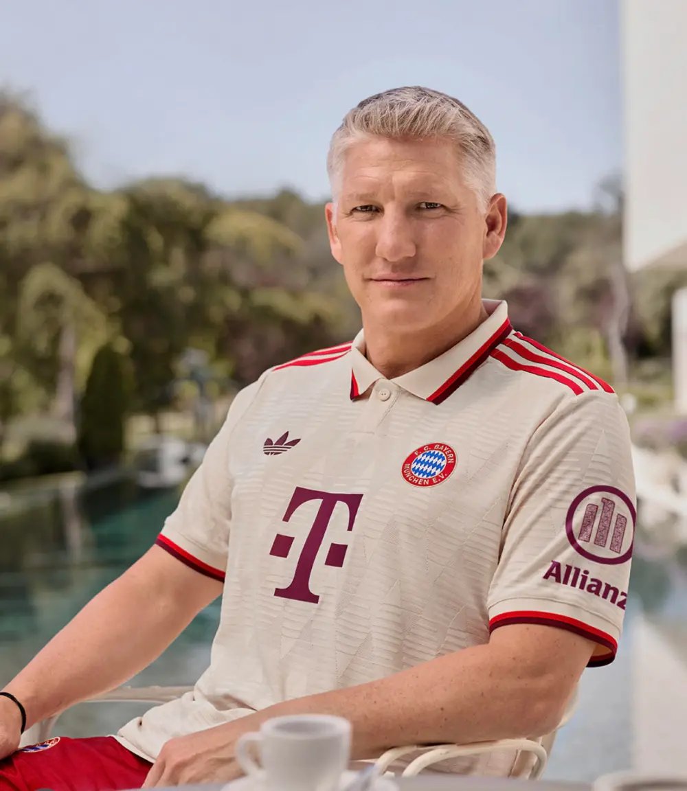 Alternative view of Áo Adidas Bayern München Third Shirt '2024/2025' IZ3129