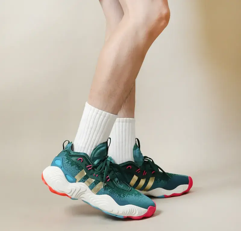 Alternative view of Giày Adidas Trae Young 3 ’96 Olympics’ IE9301