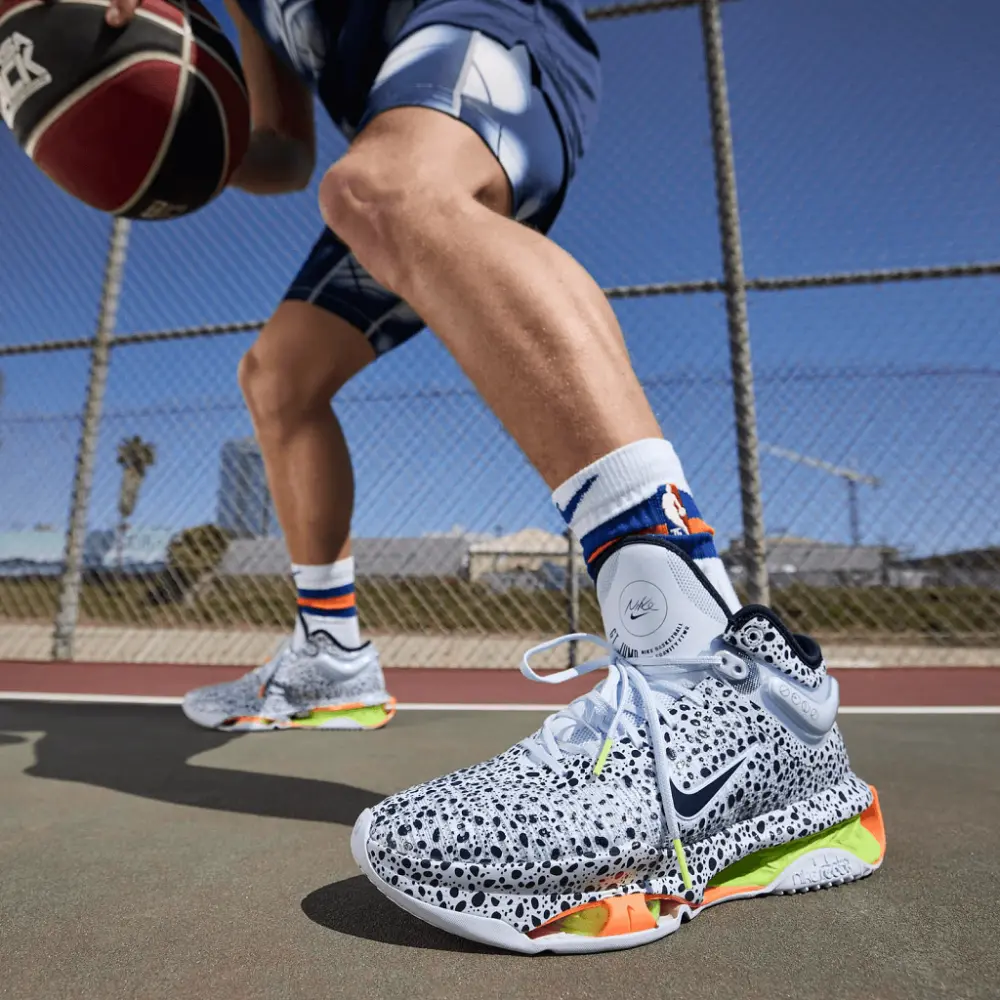 Alternative view of Giày Nike GT Jump 2 Safari Olympic FV1285-900