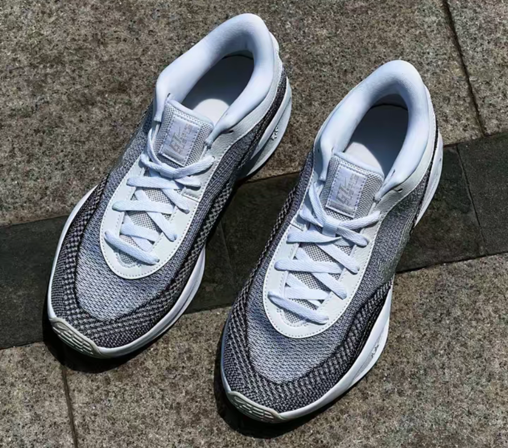 Giày Nike G.T. Hustle Academy EP ‘Light Bone’ FJ7808-100 - Ảnh 4