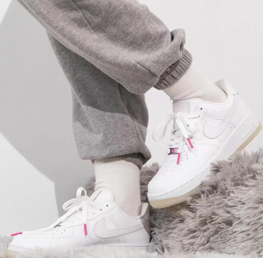 Giày Nike Air Force 1 Low ‘UV Swooshes’ FZ5531-111 - Ảnh 4