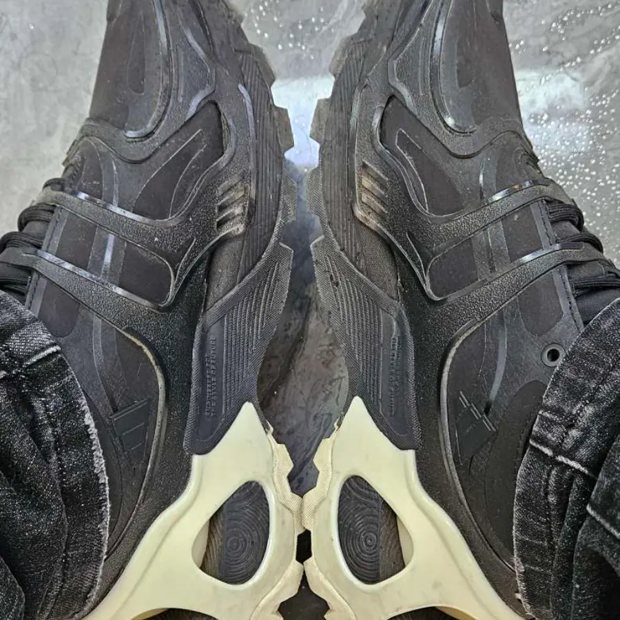 Giày Adidas Wonder Runner Pro ‘Black’ ID3658 - Ảnh 3