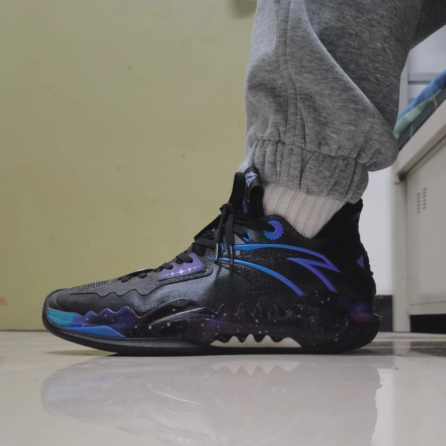 Giày Anta Shock Wave 5 ‘Dark Matter’ 112331106-6 - Ảnh 4