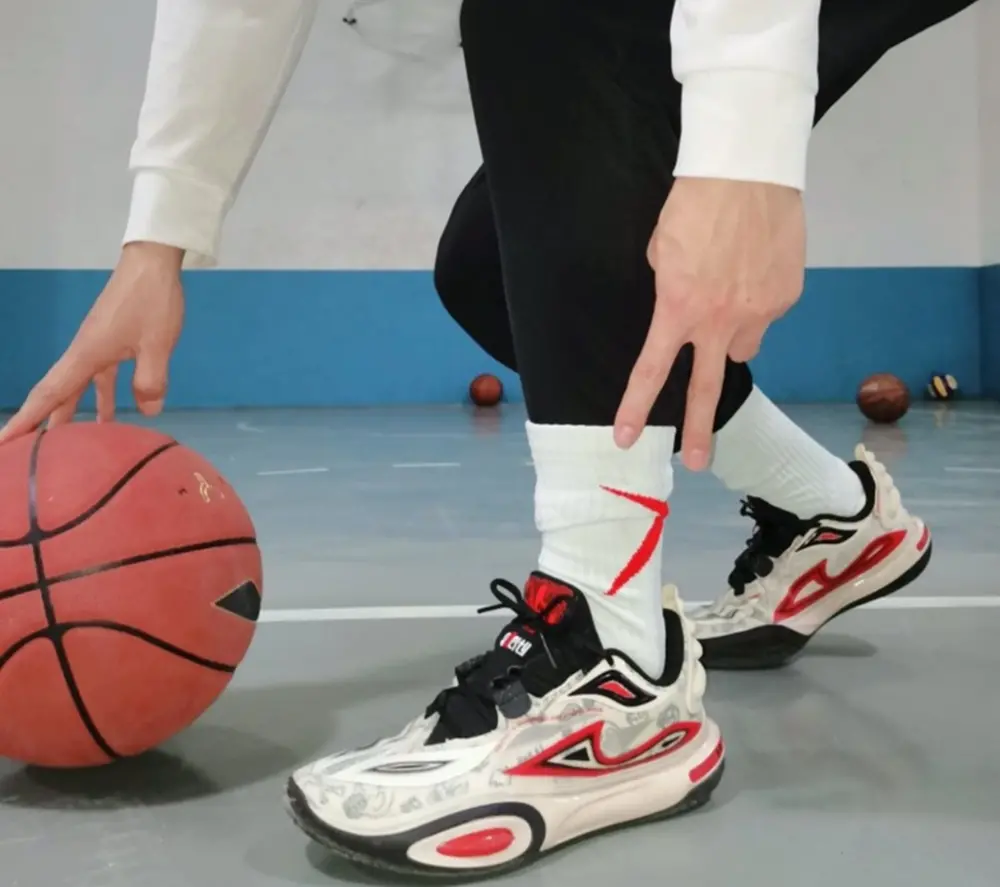 Alternative view of Giày Li-Ning Way of Wade All City 11 V2 “Halloween” ABAT093-1