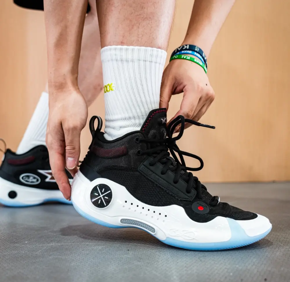 Alternative view of Giày Lining Way Of Wade 10 ‘Announcement’ ABAS115-14