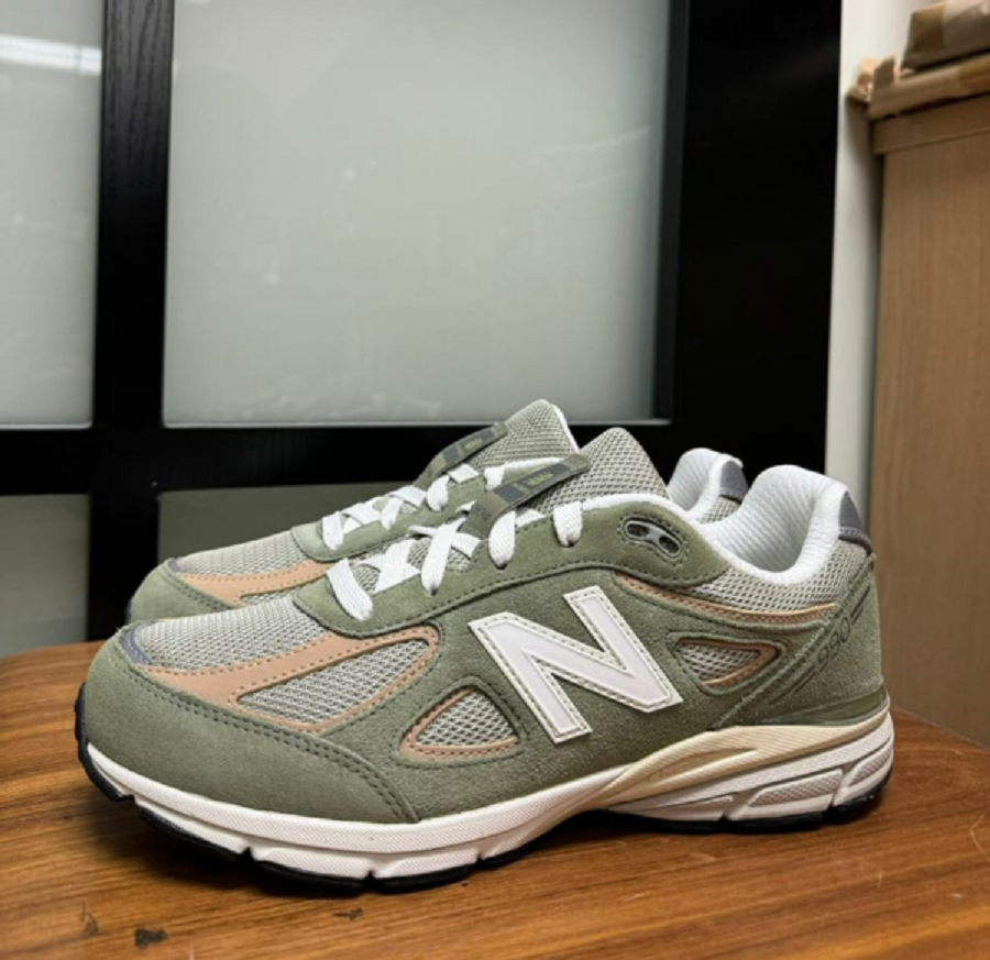 Giày New Balance Teddy Santis x 990v4 Big Kid ‘Olive’ GC990GT4 - Ảnh 3