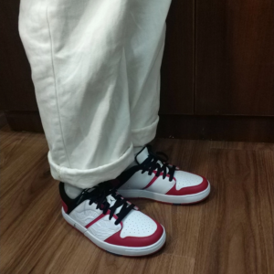 Alternative view of Giày Nike Air Jordan Nu Retro 1 Low GS ‘Chicago’ FB4412-611