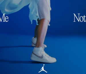 Alternative view of Giày Nike Air Jordan Ship PE SP ‘Forget Me Nots’ FQ4123-105