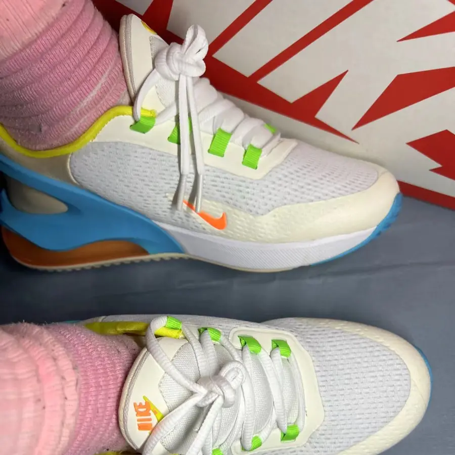 Giày Nike Air Max 270 GO ‘White Blue Orange’ FN9926‑181 - Ảnh 3