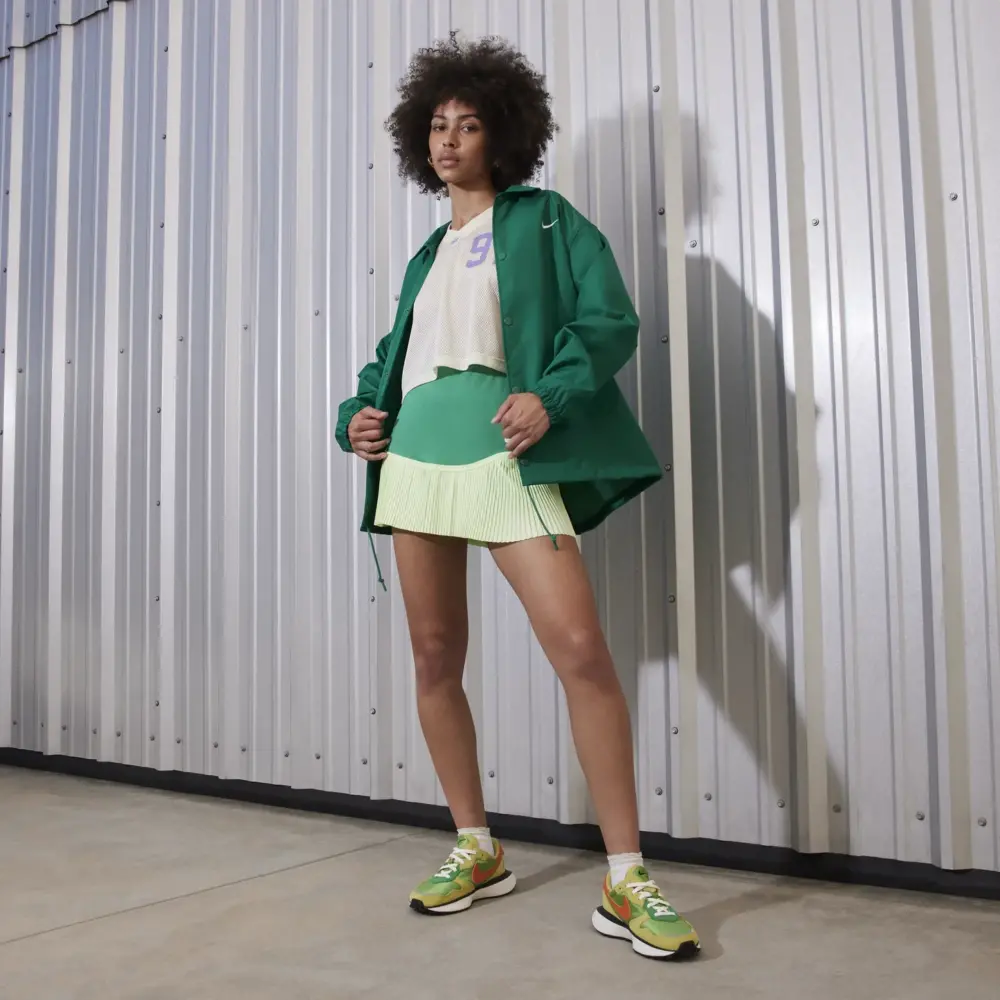 Alternative view of Giày Nike Phoenix Waffle ‘Chlorophyll Safety Orange’ FD2196-300