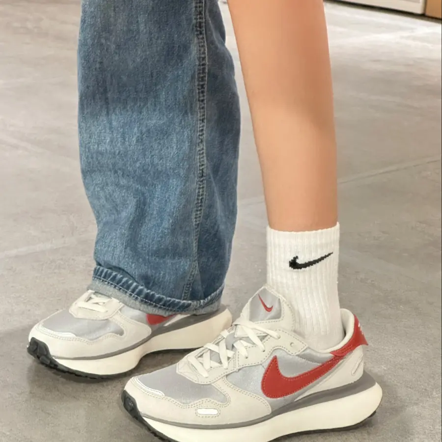 Alternative view of Giày Nike Phoenix Waffle ‘Light Bone Rugged Orange’ FD2196-001