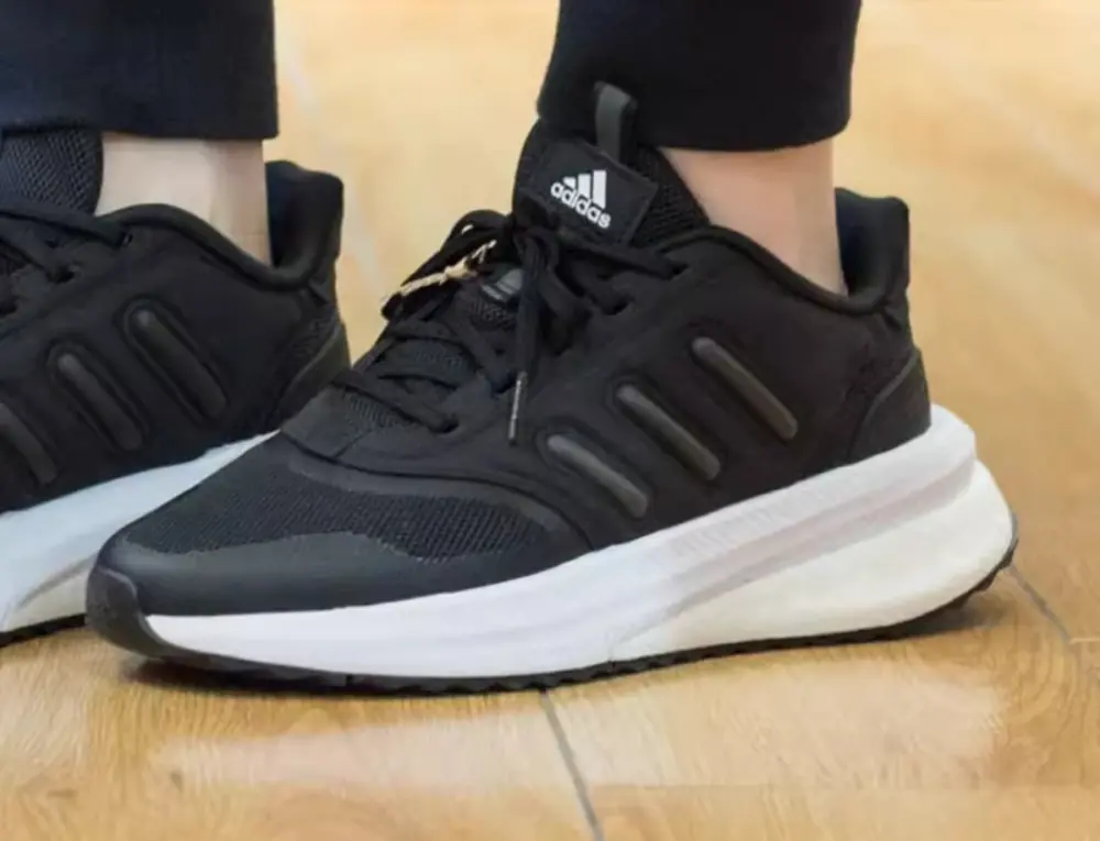 Alternative view of Giày Adidas Casual Sport 'Black White' ID2715