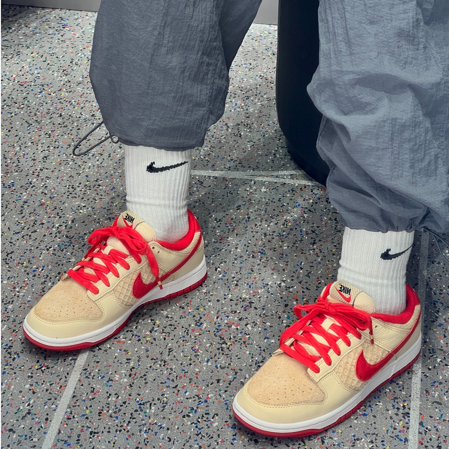 Giày Nike Dunk Low ‘Strawberry Waffle’ HJ9100-294 - Ảnh 3