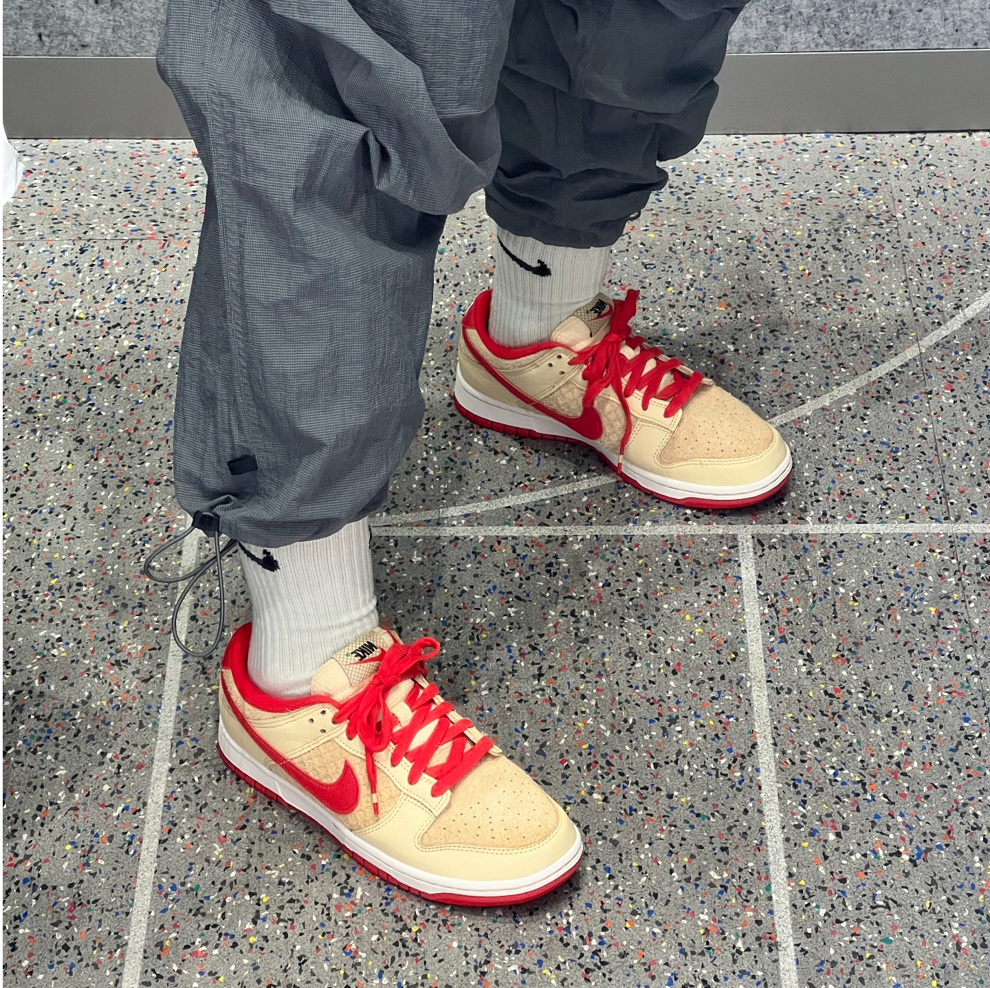 Giày Nike Dunk Low ‘Strawberry Waffle’ HJ9100-294 - Ảnh 4