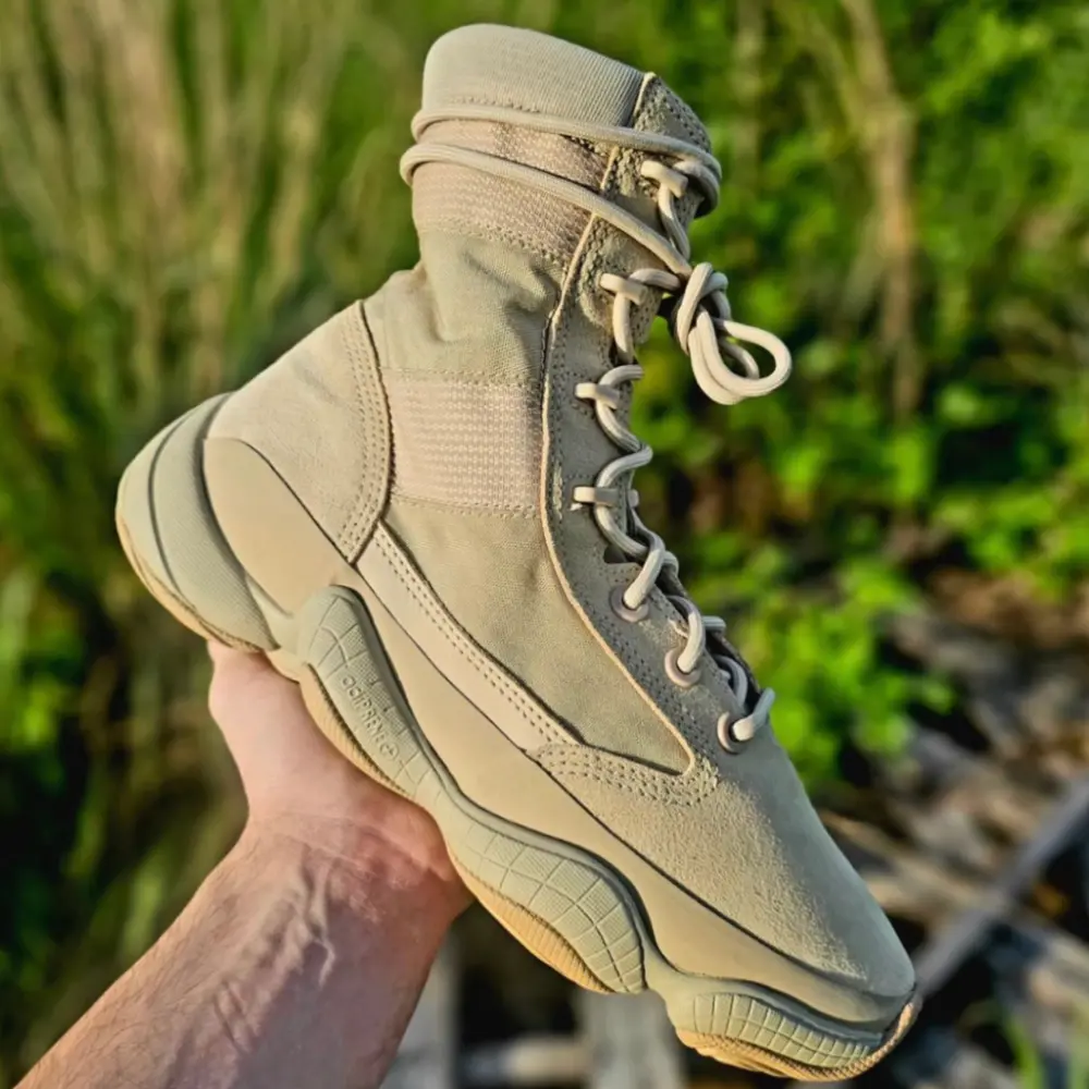 Alternative view of Giày Adidas Yeezy 500 Tactical Boot ‘Sand’ IF7549