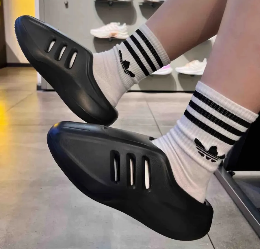 Dép Adidas Originals adiFOM ‘Black’ IG6969 - Ảnh 4