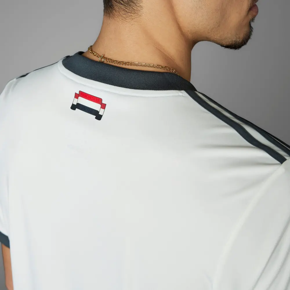 Alternative view of Áo Adidas Manchester United 24/25 Third Jersey 'White' IY7806